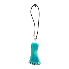 سعودي معلقة حائط سيراميك – تصميم قدم – 5×3 سم – SG13