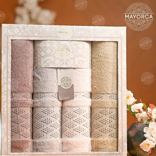 أب تاولز برلين 1 - منشفة حمام كاملة - 90×155 - ألوان متعددة