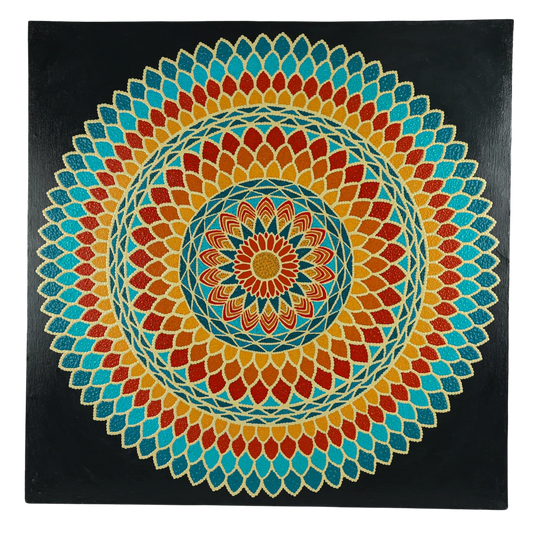 لوحة خزفية يدوية بزخرفة ماندالا
