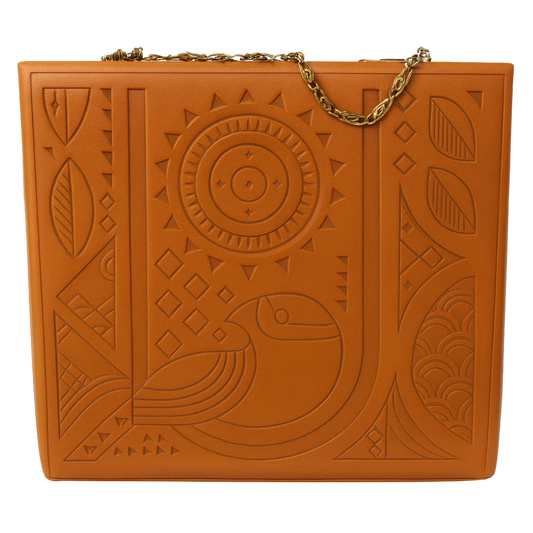 حقيبة جلد منقوشة تراثية